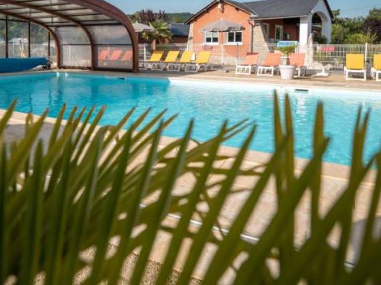 Mobile home with terrace & heated pool | Pets are welcome — photo 2