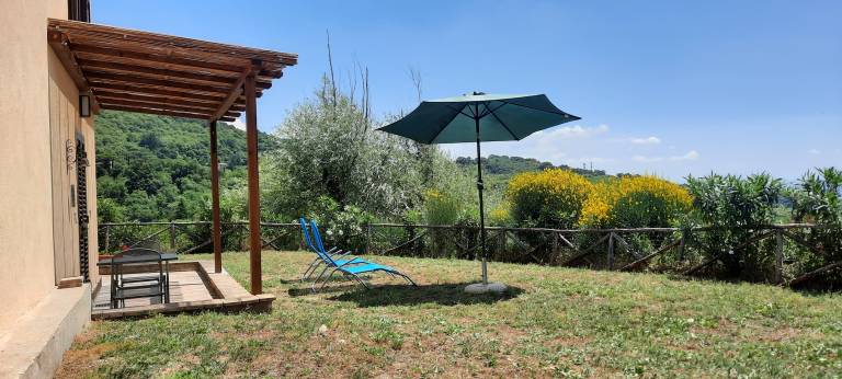 Child-friendly ample villa with patio, garden & grill | Mountain view | Pet-friendly — photo 4