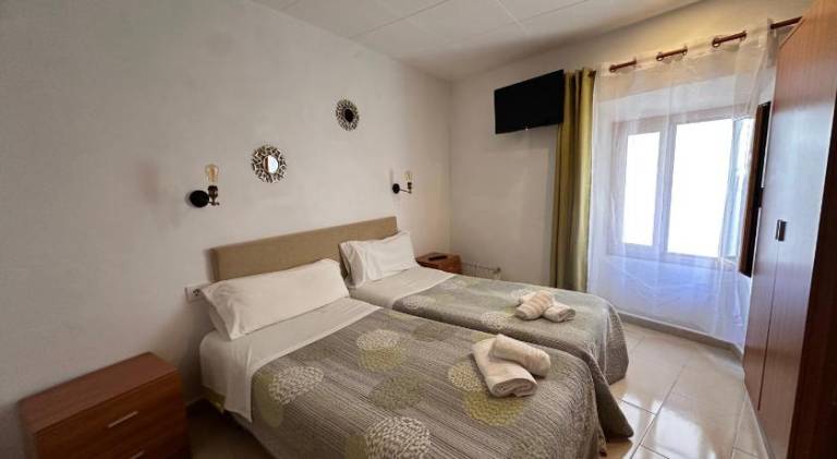 P&R hostals Codolar — photo 2