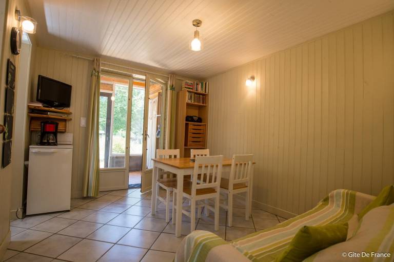 Gite with terrace, garden & barbecue — photo 3