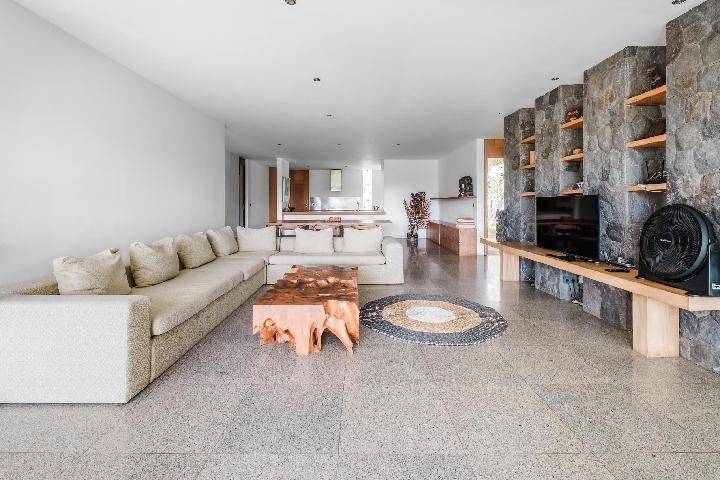 Jimbaran Balangan Beach Front Villa Nakar — photo 4