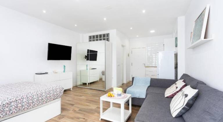Rental apartment with pool | Beach nearby | Pet-friendly — photo 2
