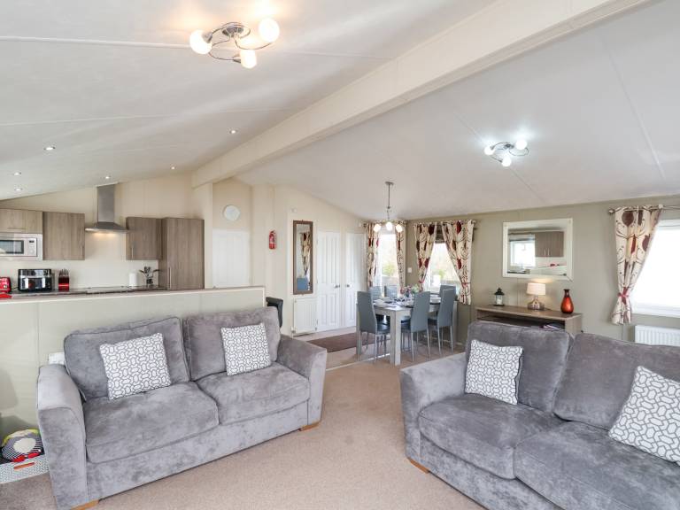 Children-friendly cottage with yard | Beach view | Pets allowed — photo 3