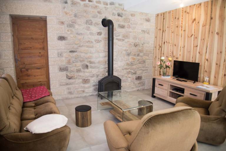 Wonderful gite with terrace & garden | Pets are welcome — photo 4