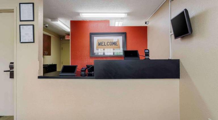 Extended Stay America Select Suites - Raleigh - RDU Airport — photo 3
