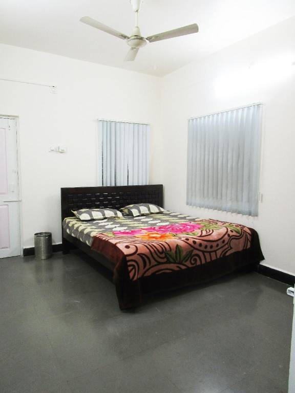 Apartment Shivaji Colony