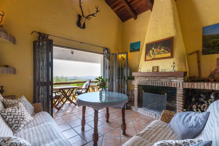 Holiday Home "Los Algarrobos Gaucin" with Mountain Views, Pool, Balcony & Terrace — photo 5