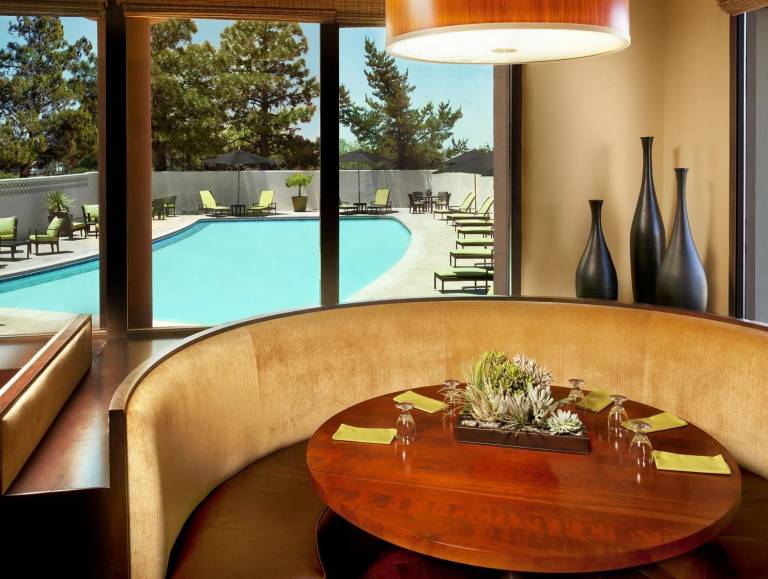 Sheraton Albuquerque Airport Hotel — photo 3