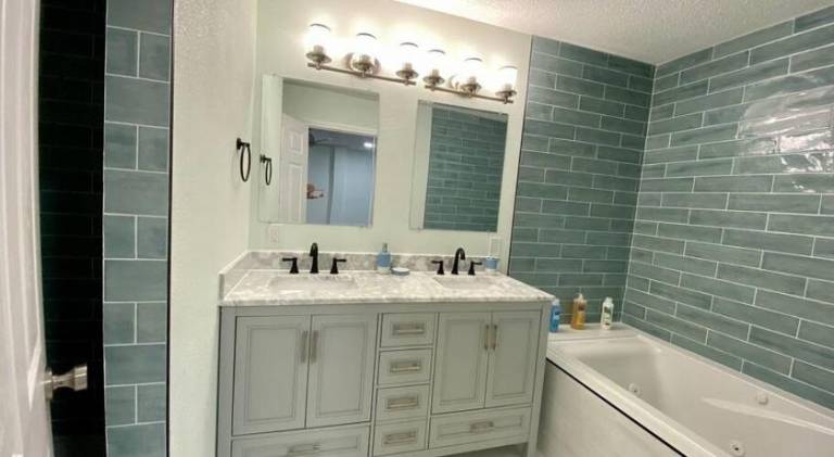 Charming vacation home with jacuzzi | Pet-friendly — photo 2