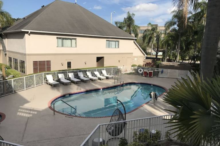 Doral Inn & Suites Miami Airport West