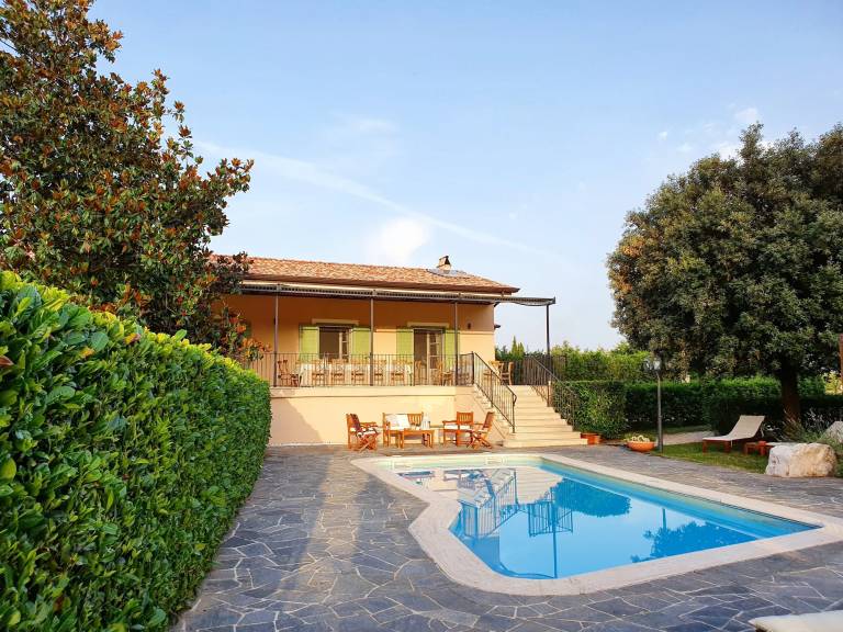 Agriturismo  Atina