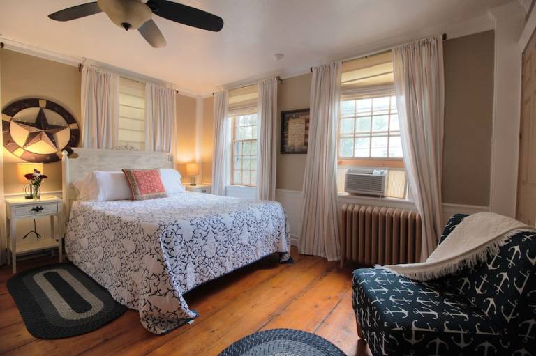 Bed and breakfast  Warwick