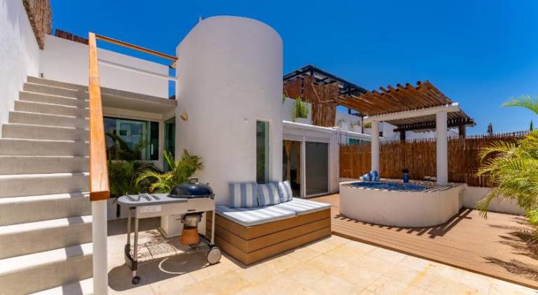 Holiday apartment with terrace & pool in Playa del Carmen