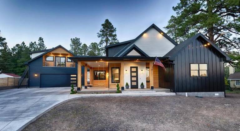 Vacation home with hot tub & pool | Pets allowed in Show Low, AZ