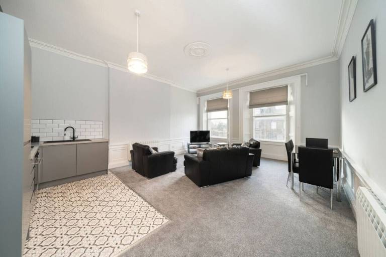 Apartment Montrose