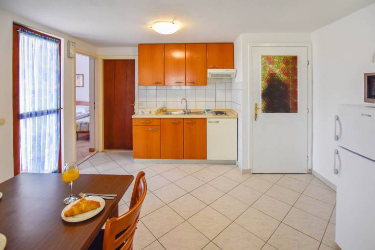 Holiday apartment with barbeque & pool | Sea view | Close to the beach | Pets allowed — photo 4
