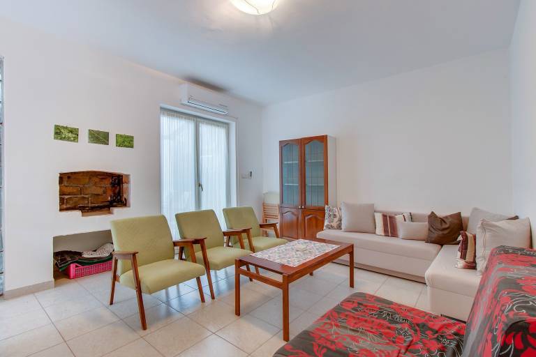 Fully equipped beautiful apartment with garden, grill & patio | Next to the beach | Pets are welcome — photo 2