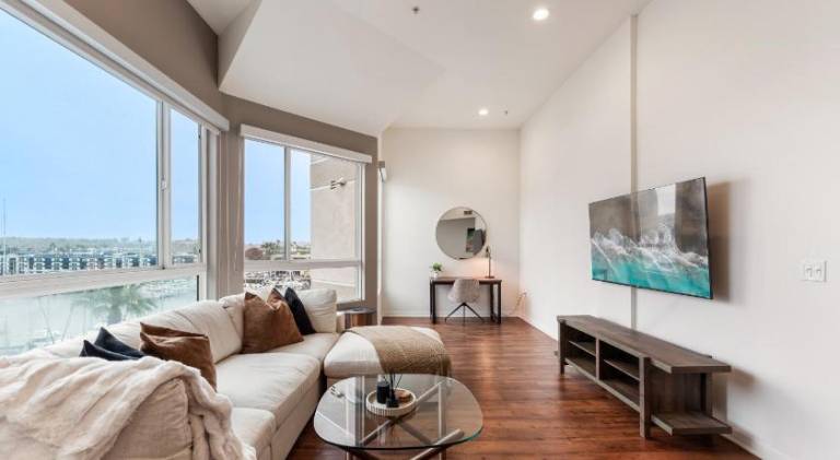Rental apartment with jacuzzi & pool — photo 2