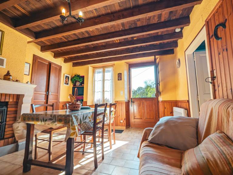 Charming Countryside Home with Garden Near Eguzon Lake & Gargilesse-Dampierre — photo 2