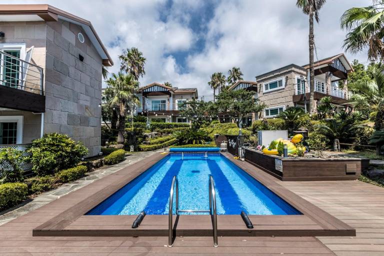 Monaco Pool Pension