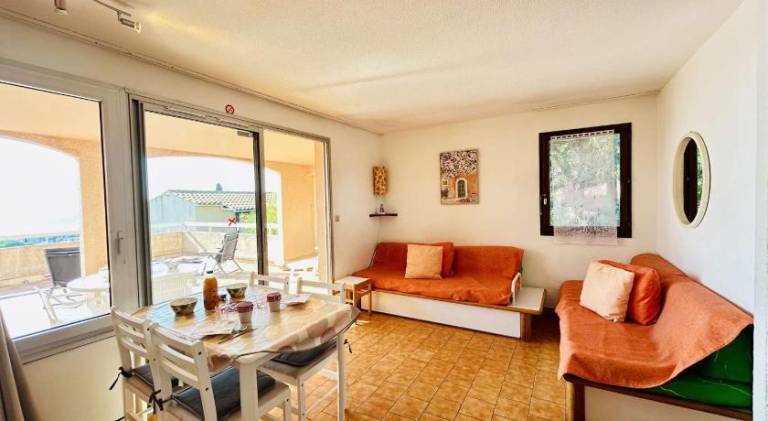 Holiday apartment with 1 room for 4 persons — photo 2