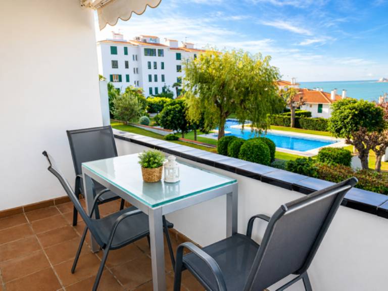 Charming apartment with pool, garden & patio | Next to the beach | Good for workation | Pets allowed — photo 5
