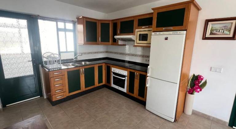 Rental apartment with 2 rooms for 4 persons — photo 3