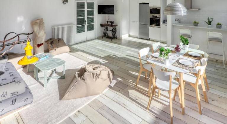 Vacation home with 2 rooms for 4 persons in Figueres