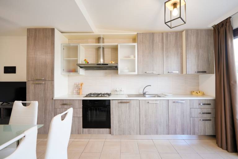 Apartment 'Emma House, By The Sea' with Balcony, Wi-Fi and Air Conditioning — photo 5