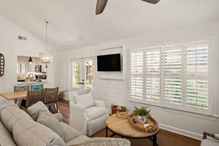 SSI Sunshine - 1157 Mallery St — photo 3