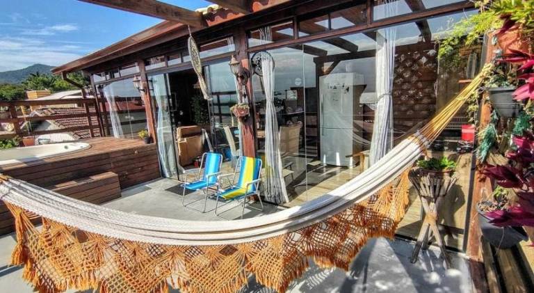 Vacation home with jacuzzi in Florianópolis