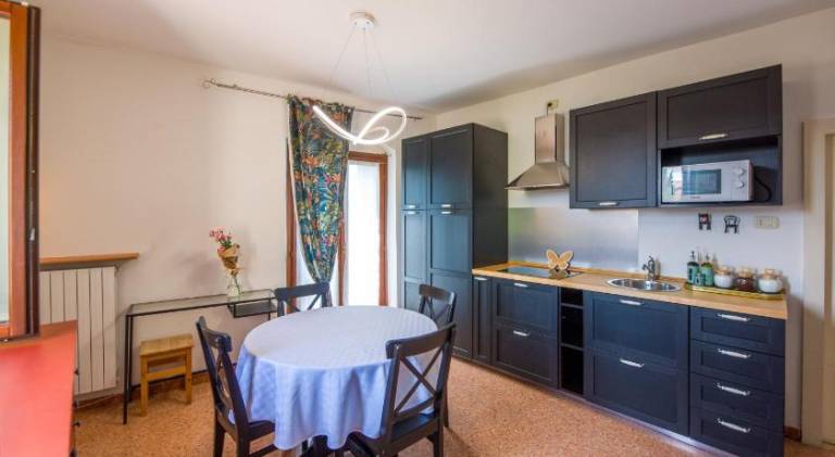 Rental apartment with garden, terrace & grill | Next to Juliet | Suitable for remote work | Pets allowed — photo 2