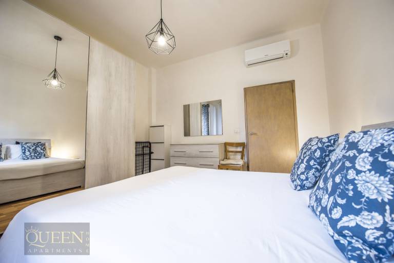 Holiday apartment with garden | Garden view in Taverna