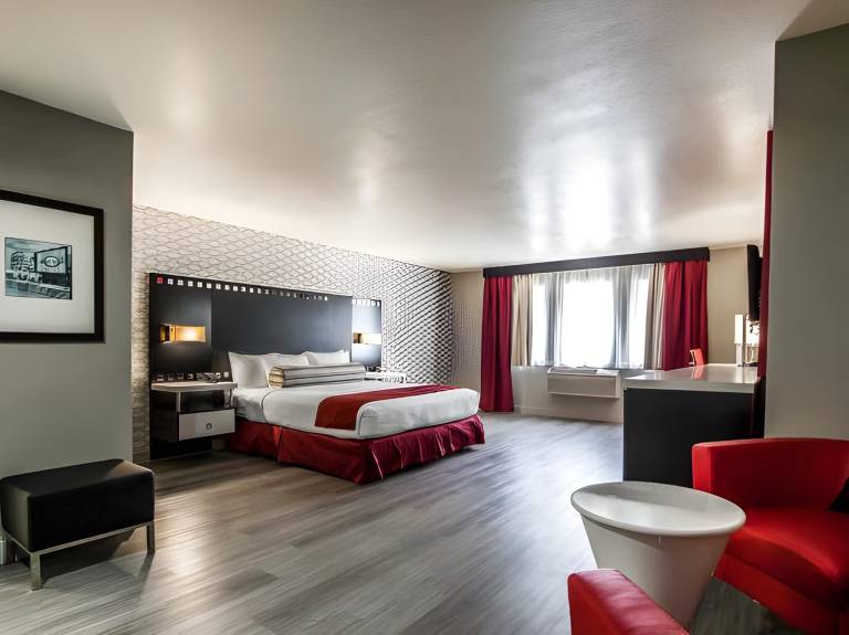 Tilt Hotel Universal-Hollywood, Ascend Hotel Collection in Beverly Hills, CA