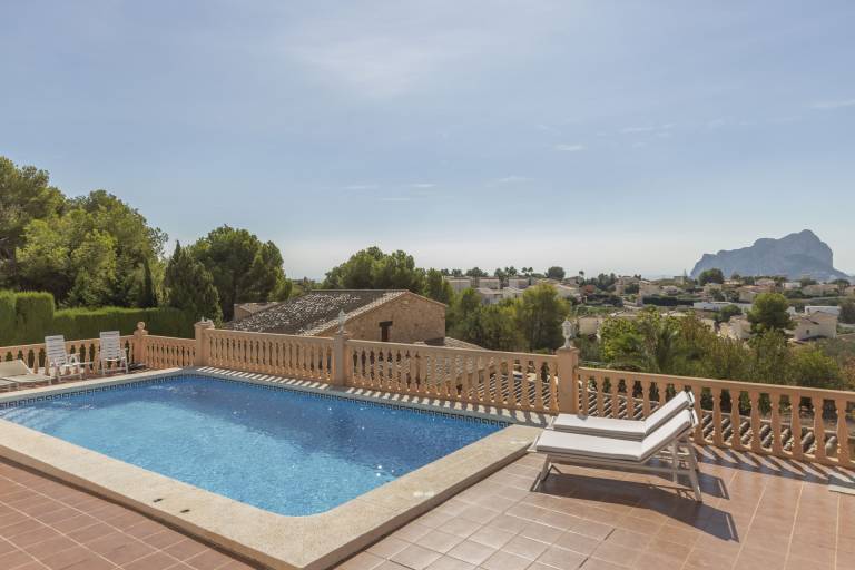 Family-friendly big villa with private pool, patio & yard | Sea view | Pet-friendly — photo 5