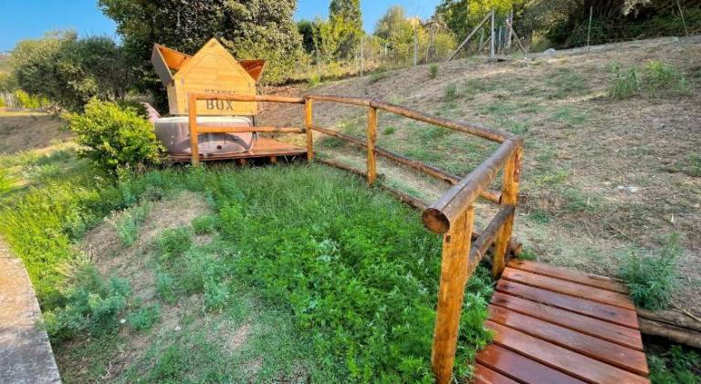 StarsBox con jacuzzi privata a 1000 passi dal mare in Celle Ligure