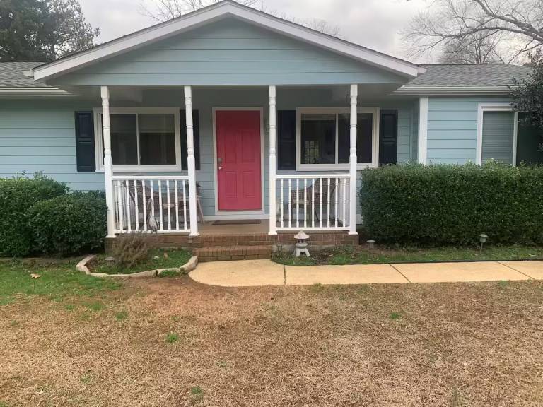 House  Hemlock Ridge