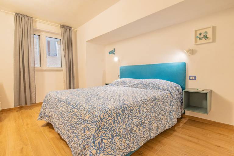 Sea view apartment in Porto Azzurro — photo 3