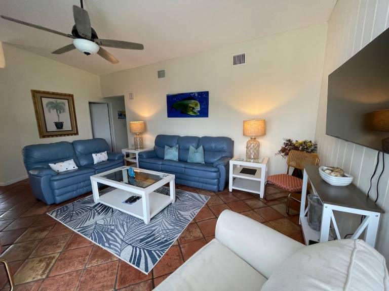 House  Palm Beach Shores