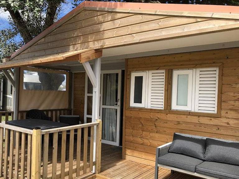 Chalet with terrace — photo 4