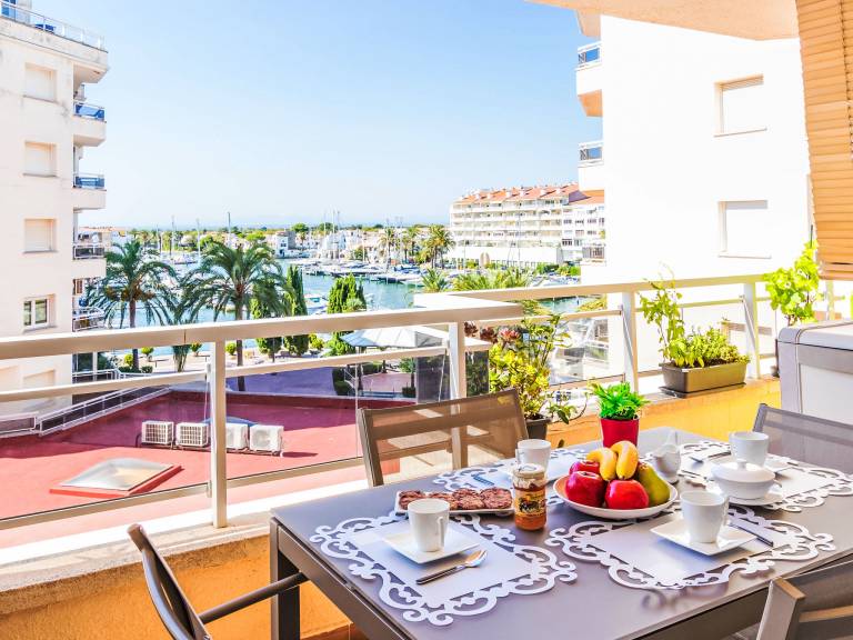 Apartment Empuriabrava