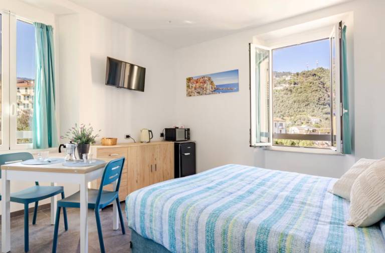 Apartment 'Bilocale - Lavanda E Salvia' with Wi-Fi and Air Conditioning in La Spezia
