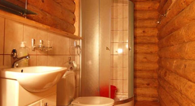 Lodge with terrace, BBQ & garden | Next to the beach | Pets are welcome — photo 2