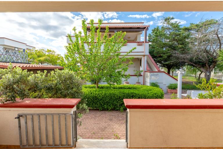 Apartment 'Oasi' with Private Terrace, Wi-Fi and Air Conditioning — photo 4