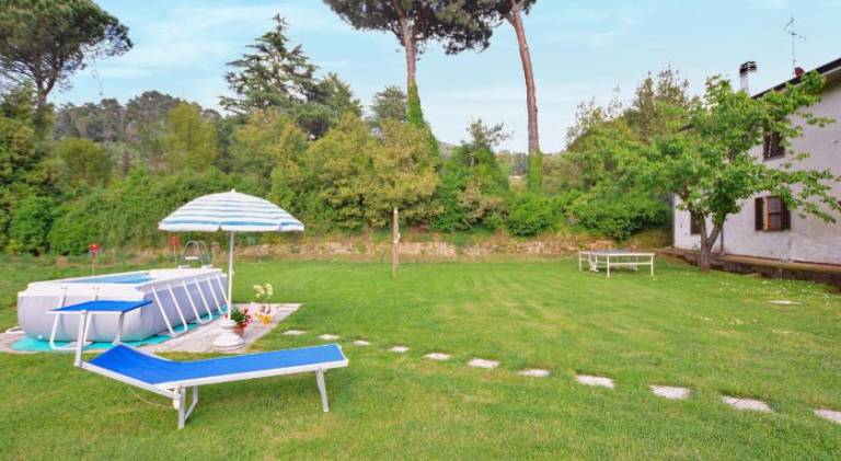 Fully equipped nice house with yard & private pool | Pets allowed — photo 5