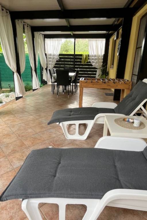 Villa with barbecue, garden & terrace — photo 5