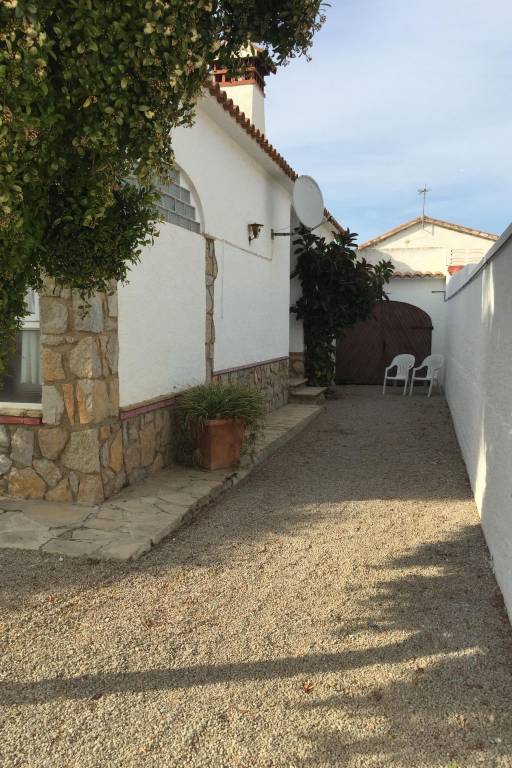 House with patio, barbecue & garden | Nature view — photo 4
