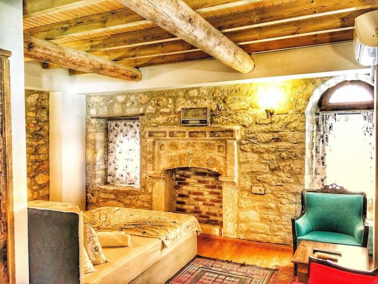 Parmis Boutique House — photo 2