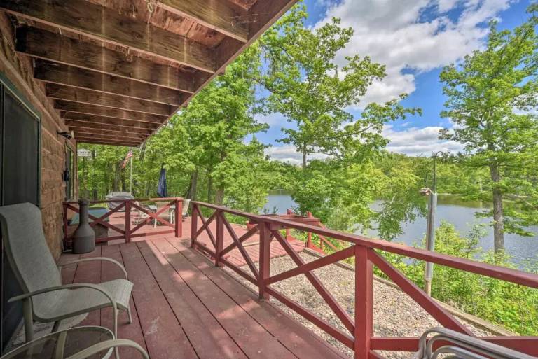 Cabin Comstock