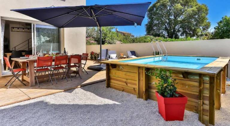 House with private pool & grill in Les Baux-de-Provence